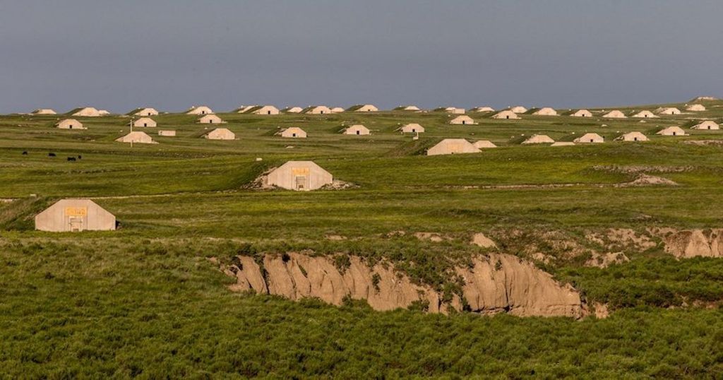 Une-Rehabilitation d'anciens bunkers du Dakota pour une communaute de survivalistes