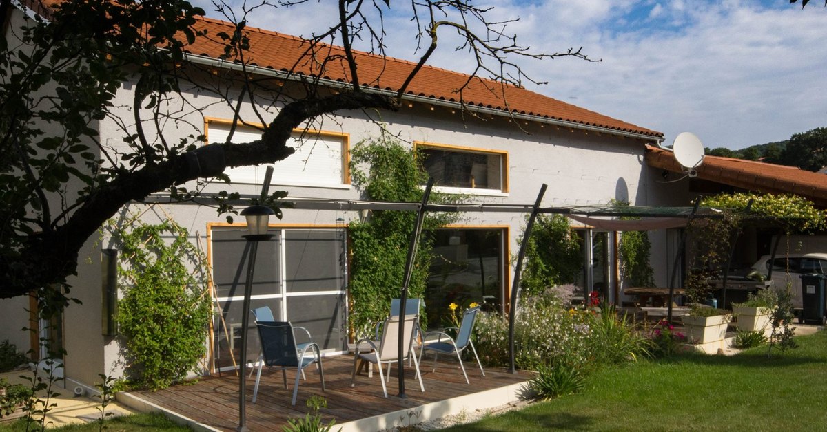 Auto Construction D Une Maison Paille Type Greb En Auvergne Build Green Auto Construction D Une Maison Paille Type Greb En Auvergne Build Green