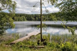 Lac et forêt dense - Solar-powered house par Eklund Stockholm - Goteborg, Suede