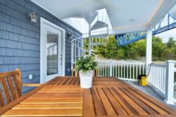 Harbor Cottage Tiny Houseboat - Usa