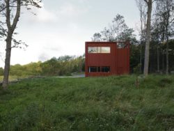 Vue site en pleine nature - House-Drummer par Bornstein Lyckefors - Karna, Suede © Mikael Olsson