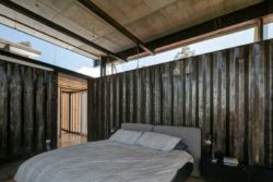 Chambre - container-house par Daniel Moreno Flores - Guayaquil, Equateur © Federico Cairoli