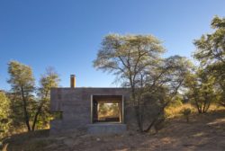 Façade principale - Casa-Caldera par DUST - Texas, USA © Cade Hayes