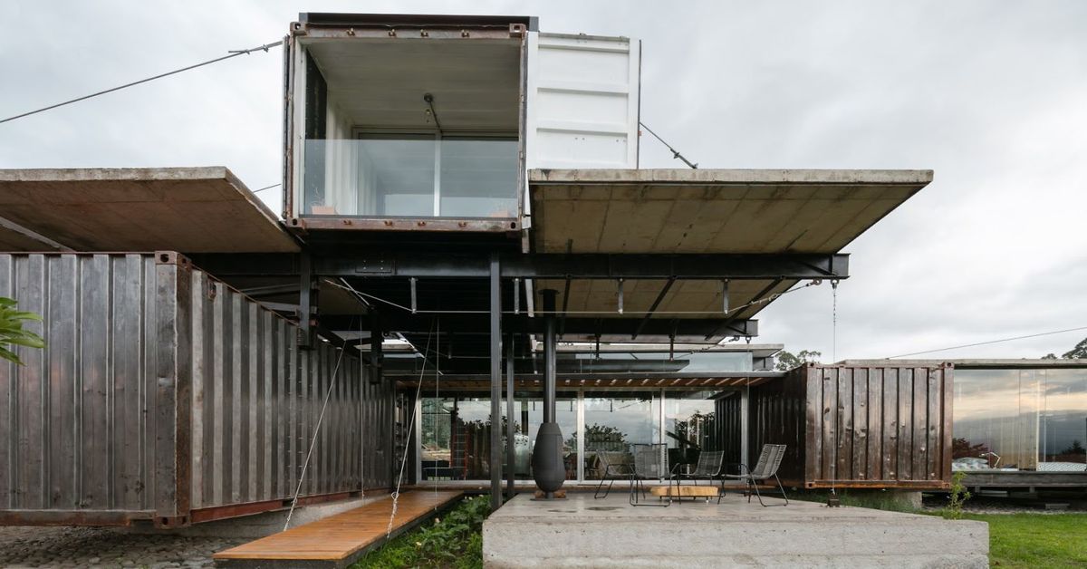 Une - container-house par Daniel Moreno Flores - Guayaquil, Equateur © Federico Cairoli