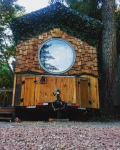 Façade principale - Hobbit-Tiny-House - Colorado, USA © Weecasa