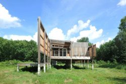 Partie extension bois - Glass-Cabin par atelierRISTING - Fairbank, USA © Steven