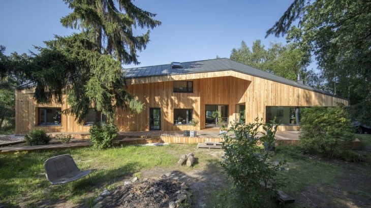 Une-Casa-CWA par Beczack - Owczarnia, Pologne © Jan Karol Golebiewski