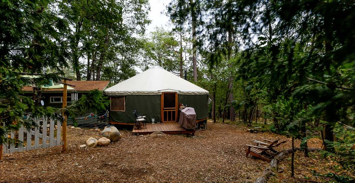 Une-Yurt-life par Bret-Beth - Californie, USA © Living Big