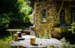 Façade terrasse bois - Fame-Forest par Snoopy - © livingbiginatinyhouse