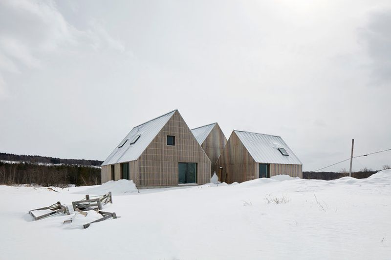 Façade principale hiver - Hatley-House par Pelletier-Fontenay - Hatley, Canada © James Brittain