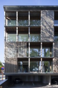 03-Shutterflats par Delmulle Delmulle Architecten - Waregem, Belgique © Johnny Umans