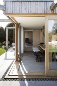 09- 200-Year-Old House par Paul Cashin Architects - Chichester Harbour, Angleterre © Richard Chivers