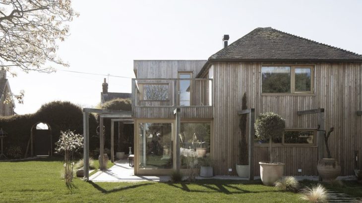 Une- 200-Year-Old House par Paul Cashin Architects - Chichester Harbour, Angleterre © Richard Chivers