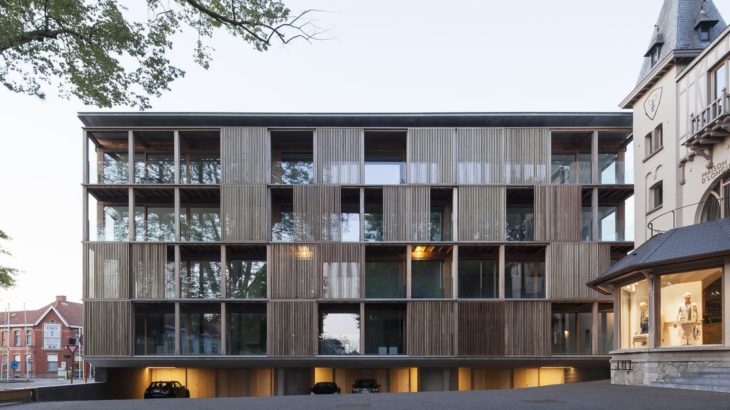 Une - Shutterflats par Delmulle Delmulle Architecten - Waregem, Belgique © Johnny Umans