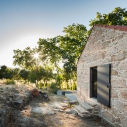 10- MCR2 House par Filipe Pina - Belmonte, Portugal © Joao Morgado