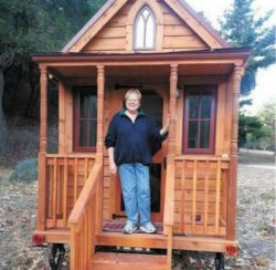 tiny-house-seniors-789