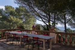 28-Catalan-Farmhouse par Ana Engelhorn Interior Design - Catalogne, Espagne © Hector Jensen Pie