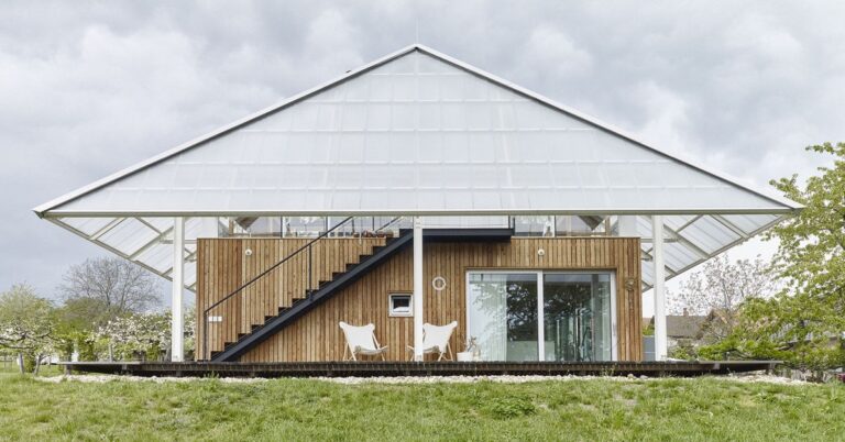 Une- Family-Greenhouse par RicharDavidArchitekti - Horice, Republique Tcheque