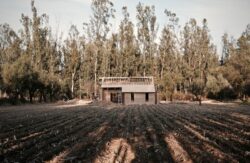 Maison terre crue par Mechthild Kaiser - photos Vivienda T