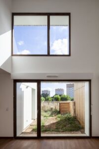 13 Maisons bois paille par NZI architectes - Nogent le Rotrou (FRr-28) © Juan Sepulveda Grazioli