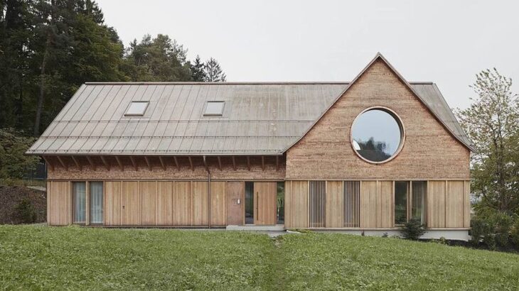 Une-House-Three-Eyes-Architekten-Innauer-Matt-credits-photos-Adolf-Bereuter