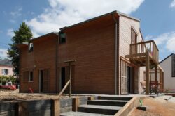 Maison bois bioclimatique en Bretagne - Patrice Bideau - Photo Armel ISTIN