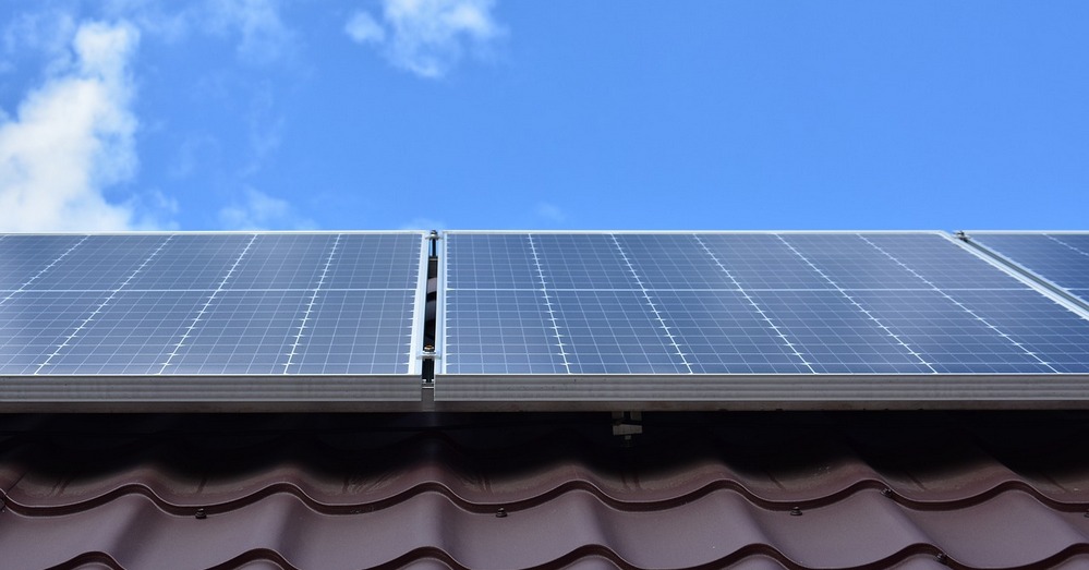 Batterie pour panneaux solaires : Comment la choisir et à quel prix ?